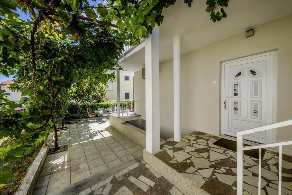 Ani In Trogir * Mittel-Dalmatien Hotel Donji Seget Eksteriør billede